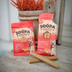 SOOPA DENTAL STICKS - VÖRÖS ÁFONYÁVAL ÉS ÉDESBURGONYÁVAL 100 G